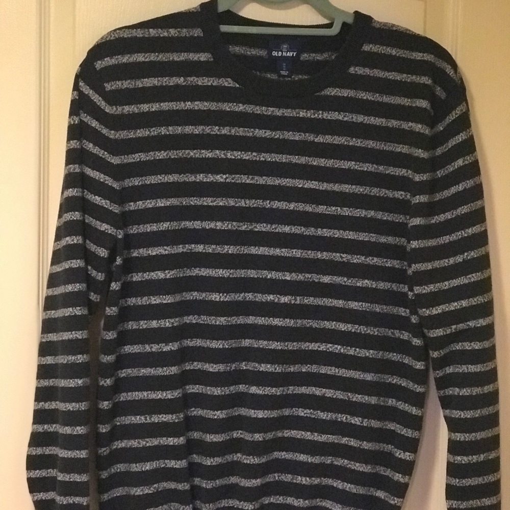 Old Navy Sweater